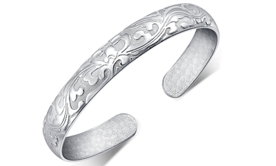 925银：“人家也是需要呵护的啦！”